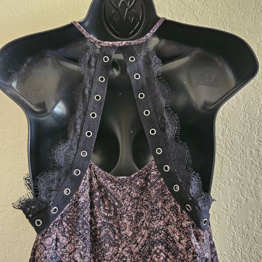 Rock & Republic Metal Accented Tank Top - Picture 6 of 7